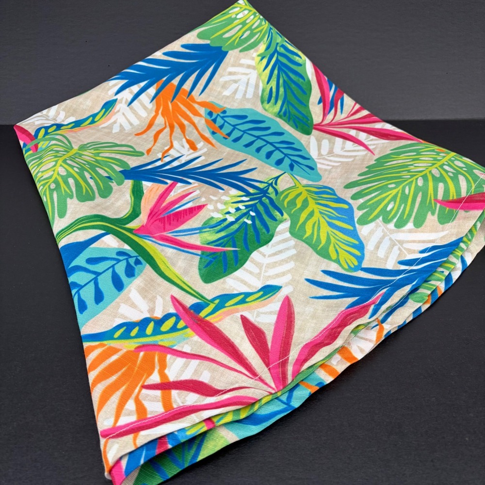 Celebrate‎ Together Tablecloth Round 69" Tropical Leaf Floral Print Multicolor